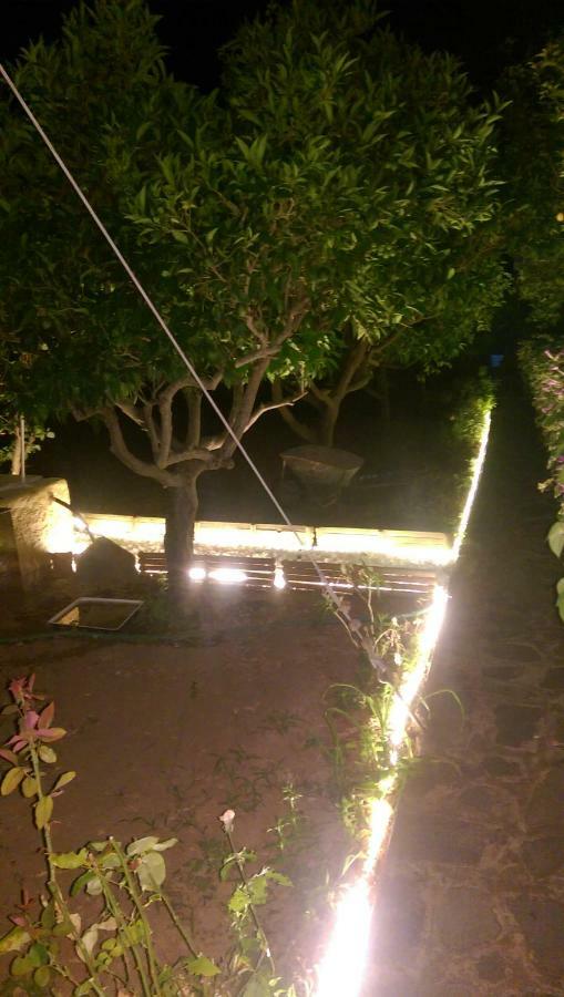 Villa Ermilia Kerveli Eksteriør bilde